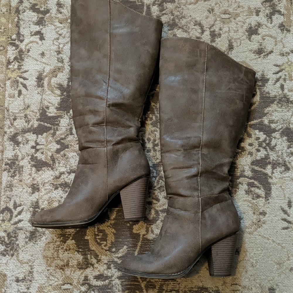 Taupe knee high stacked heel boot